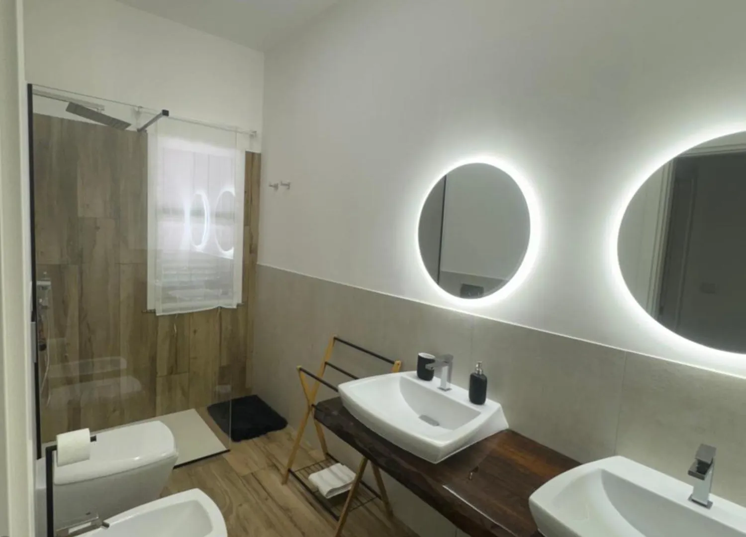 Hotel White Rock House Fontane Bianche Italia